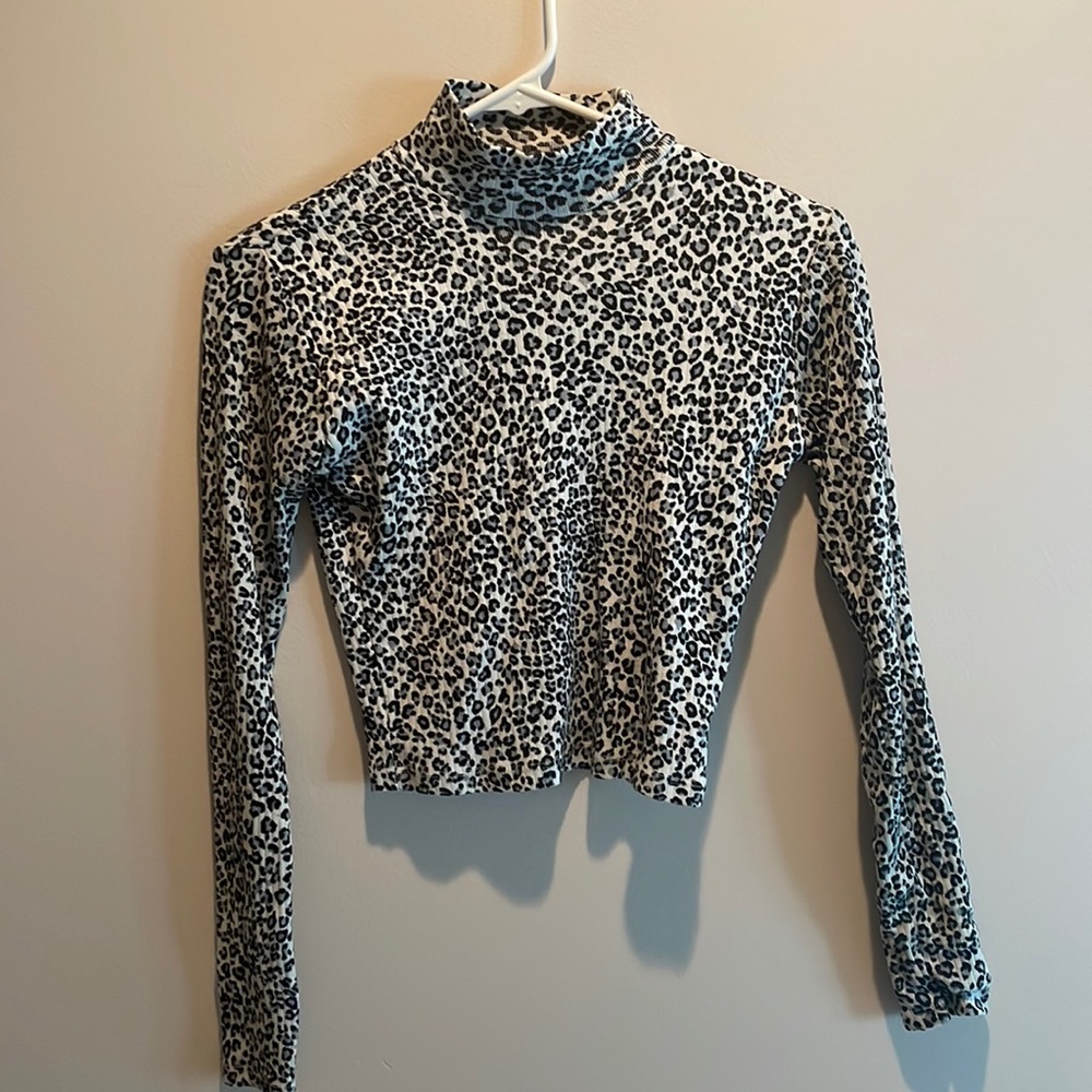 brandy melville mock neck